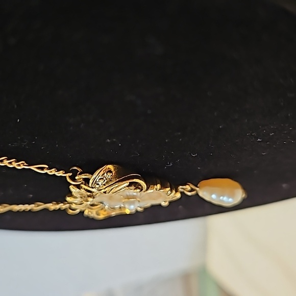 Filagree Goldtone Pendant w/ Faux Pearl & Enamel on 16"L Goldtone Necklace - Picture 3 of 7